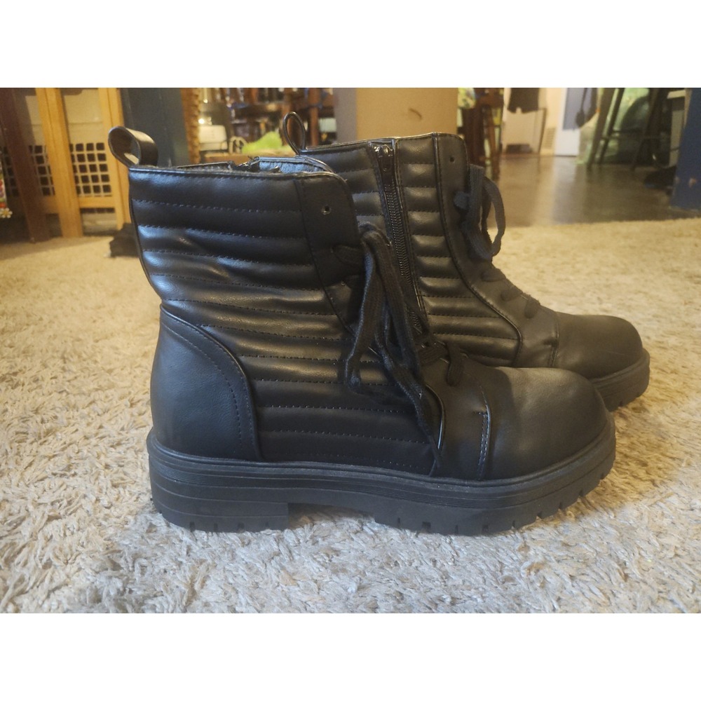Mudd Burbank-05L Black Woman's Side Zip Lace Up Boots, Size 7.5